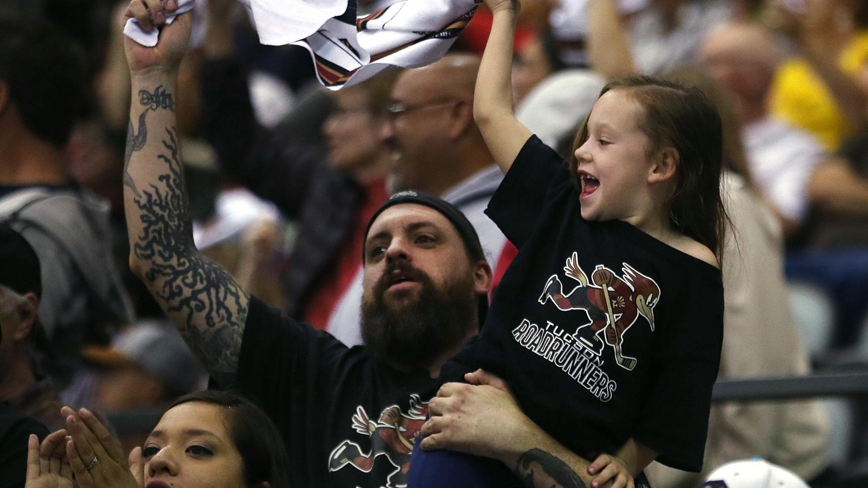 Tucson Roadrunners trying to spark love of hockey in kids — even without ice
